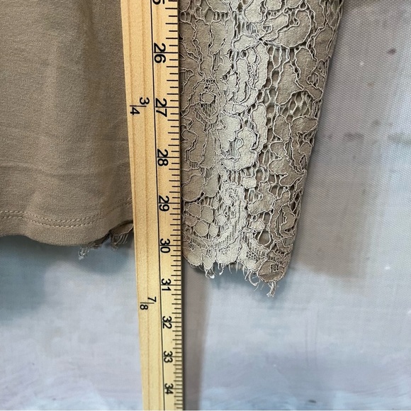 J. JILL Ponte Knit Floral‎ Lace Overlay Tunic Top Womens XL Cottagecore Taupe - Picture 15 of 16
